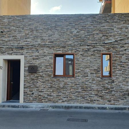 Opuntia Rooms Милаццо Экстерьер фото